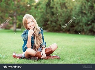 Read Gina s Diaries: Gina s first Period (Gina Series Book 1) - Venenzia Eyarhono file in PDF